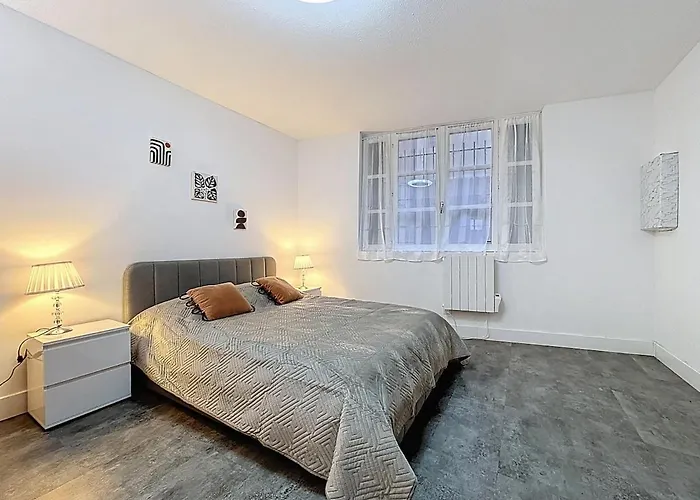 Le Flatters - En Hyper Centre - Proche Des Halles