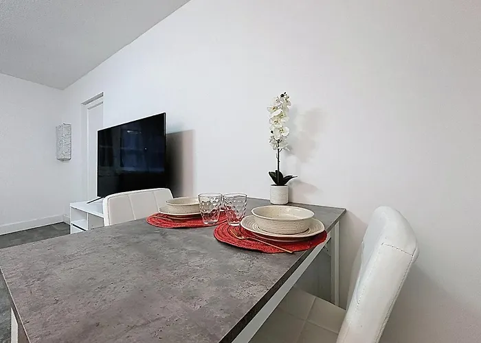 Le Flatters - En Hyper Centre - Proche Des Halles * 나르본